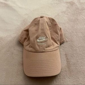 pink nike hat